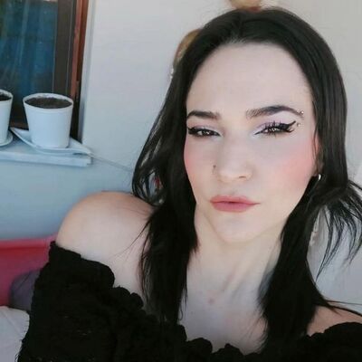 İşkenceyle öldürüp araziye attı!