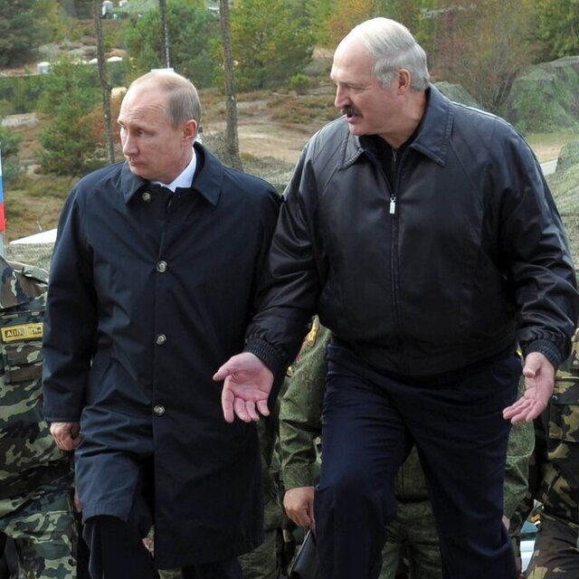 Rus askerleri Belarus'ta