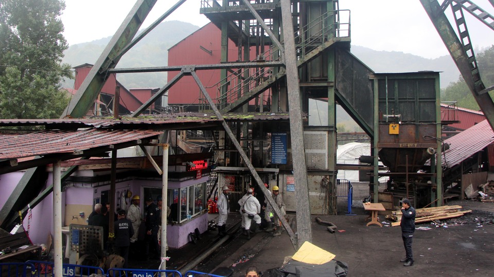 Maden faciasında, ocakta çıkan yangın etkisini azalttı