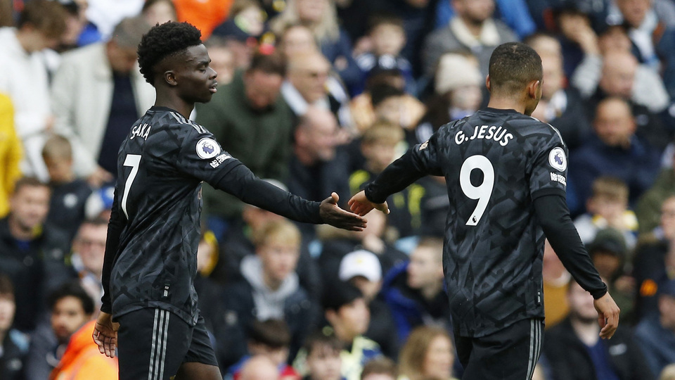 Arsenal zirveyi bırakmıyor!