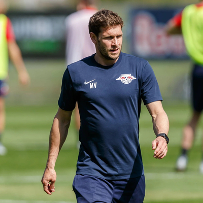 Galatasaray'a bir yardımcı daha