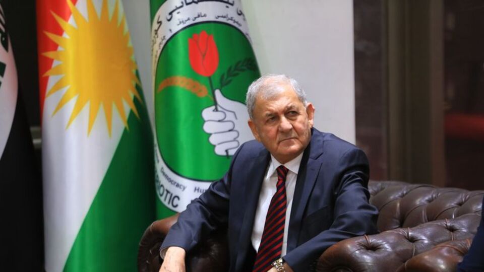 Irak Cumhurbaşkanı görevine resmen başladı