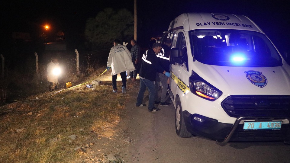 Fare zehrini pilava katıp sevgilisini öldürdü!