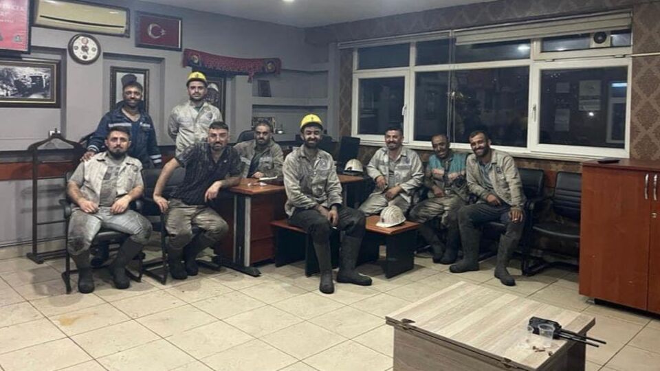 Yürekleri yakan paylaşım: Bir ben kaldım!