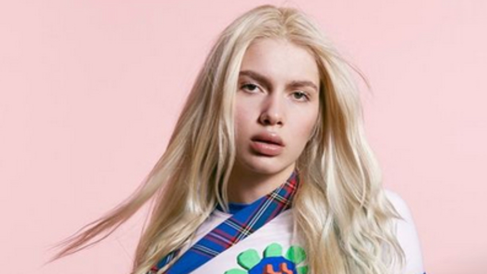 Aleyna Tilki'nin taksici isyanı!