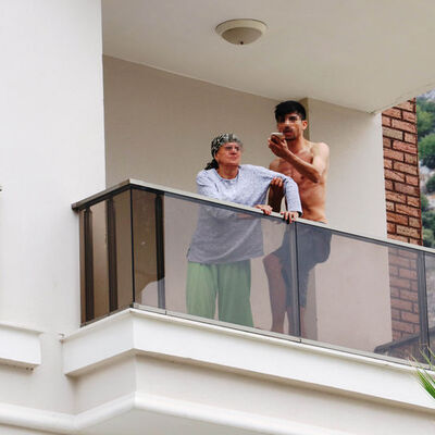 Annesini metal çubukla dövdü! Balkondan atmak istedi! Rehine Anne!