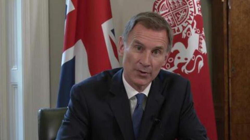 İngiltere hükümetinden geri adım: Piyasaları alt üst eden vergi indirimi paketi iptal edildi