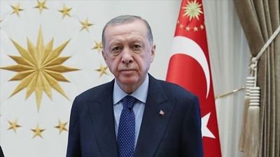 Başörtüsü için anayasa taslağı Erdoğan'a sunuldu