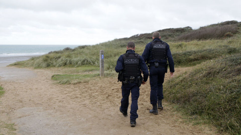 Bavulda 12 yaşındaki kızın cansız bedeni bulundu