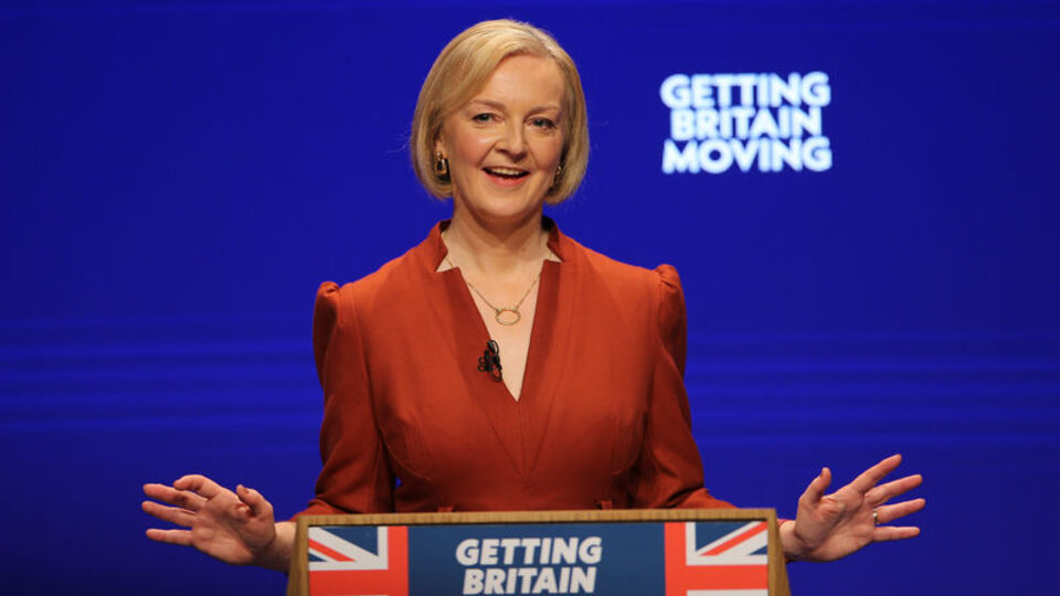 5 Eylül'de başbakan seçilen Truss'ın liderliği sorgulanıyor