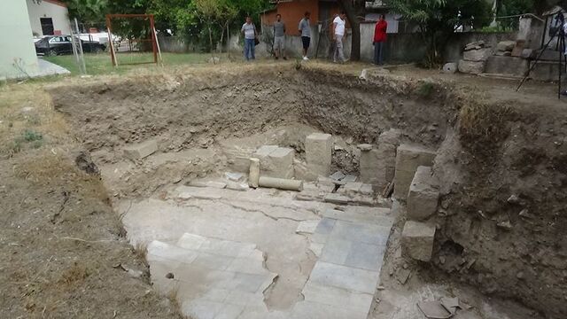 Antik kentte Roma döneminden kalan hamam bulundu