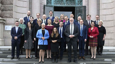 26 yaşında İsveç'in en genç bakanı oldu