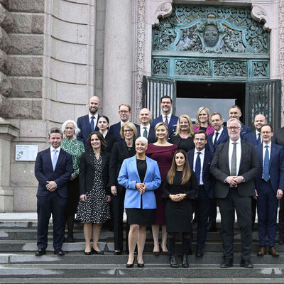 26 yaşında İsveç'in en genç bakanı oldu