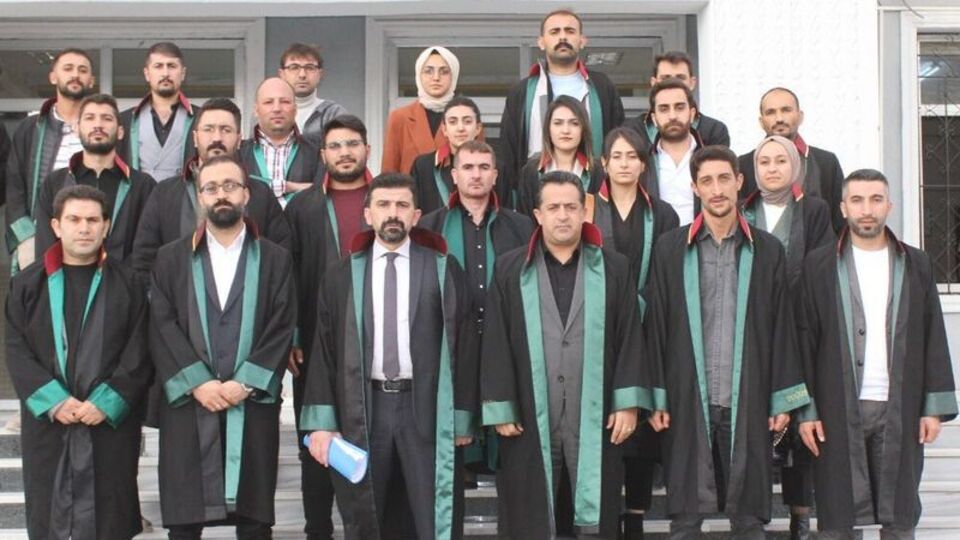 Ağrı'da duruşmadan çıkan avukat iki kez saldırıya uğradı