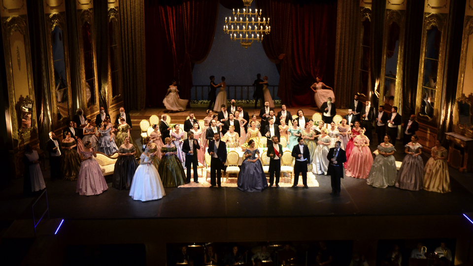 Beyoğlu Kültür Yolu Festivali'nde La Traviata rüzgarı 