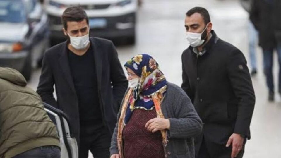 60 yıllık eşini öldüren kadına 16 yıl 8 ay ev hapsi!