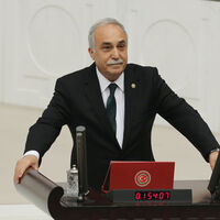 Fakıbaba AK Parti ve vekillikten istifa etti