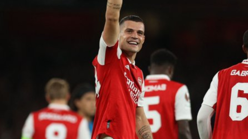 Erteleme maçı Arsenal'in