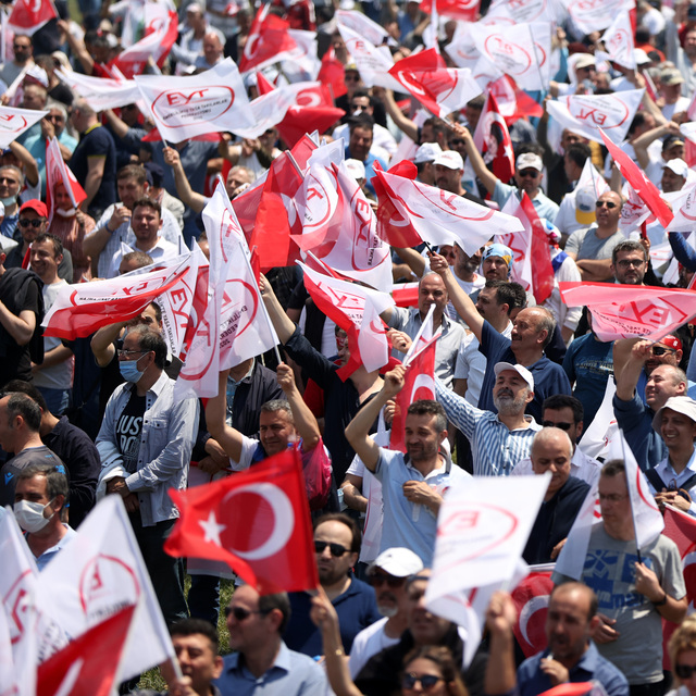 Pandemiye takılan EYT'liler