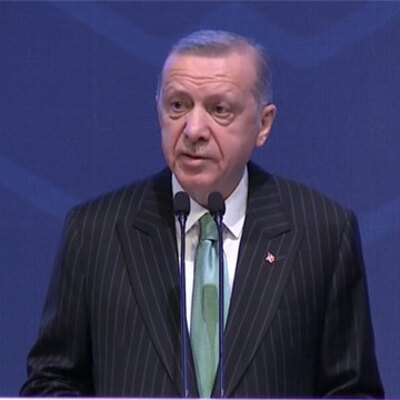 Cumhurbaşkanı Erdoğan: Kendi evrenimizi kurmak peşindeyiz