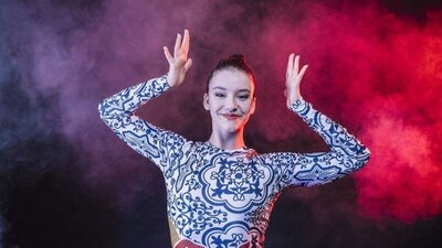 Ayşe Begüm Onbaşı kimdir?