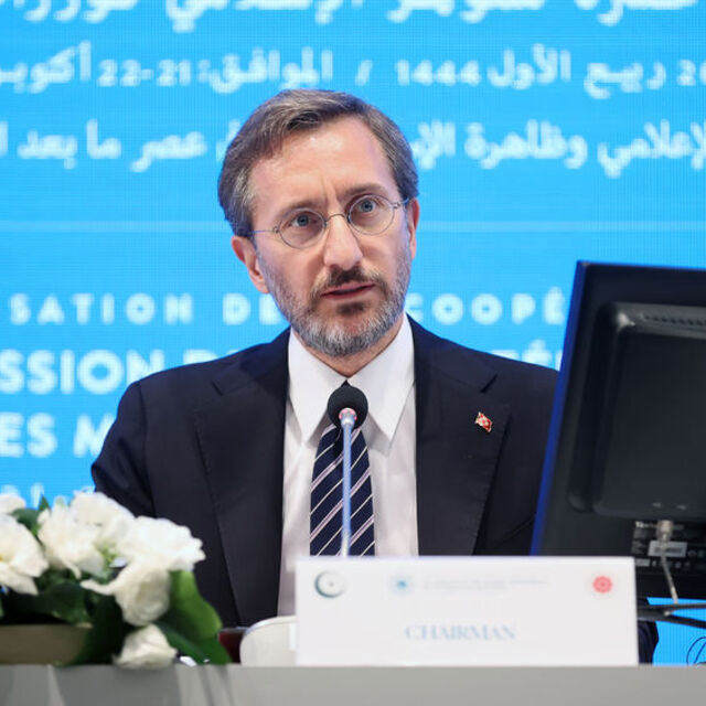 Fahrettin Altun: İslamofobi nefret suçu olarak görülmeli