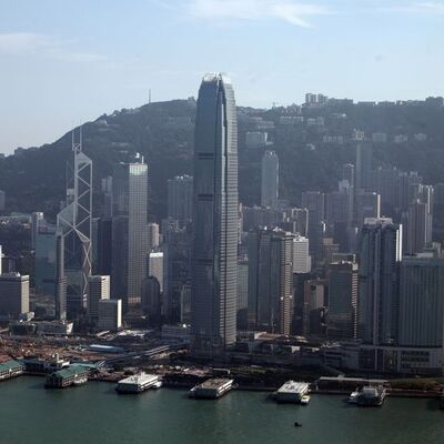 Hong Kong 500 bin bedava uçak biletiyle turist arıyor