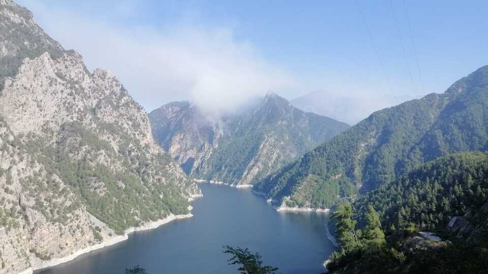 Osmaniye'de sarp arazideki yangında ikinci gün!
