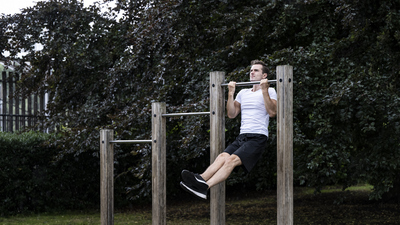 Barfiks nedir, nasıl çekilir ve faydaları nelerdir?