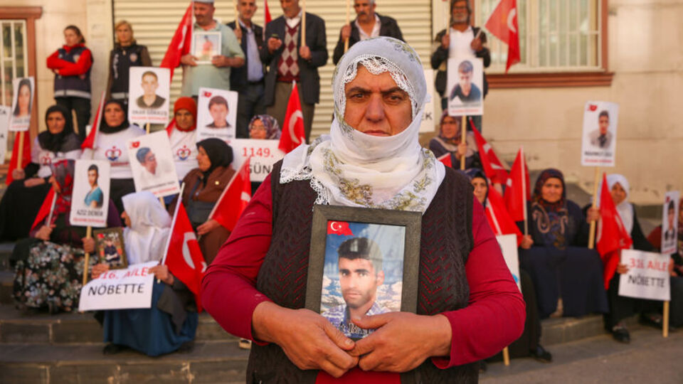 1149'uncu günde bir aile daha katıldı