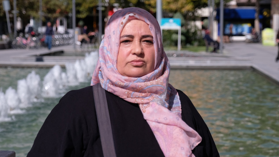 Feci iddia! Protokol koltuğuna oturdu diye darp edildi