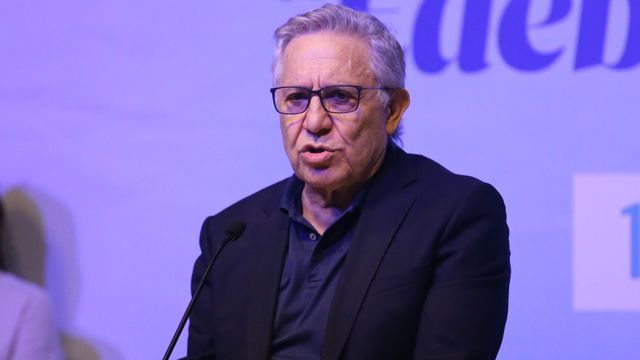 Livaneli'den 'Mahsa Amini' paylaşımı