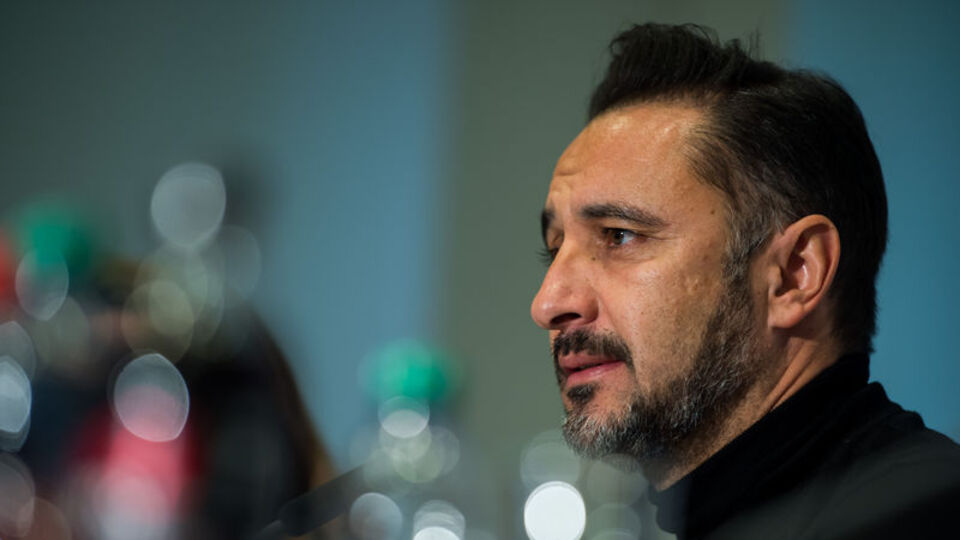 Çileden çıktı! "Dua et insan dövmeyi..."