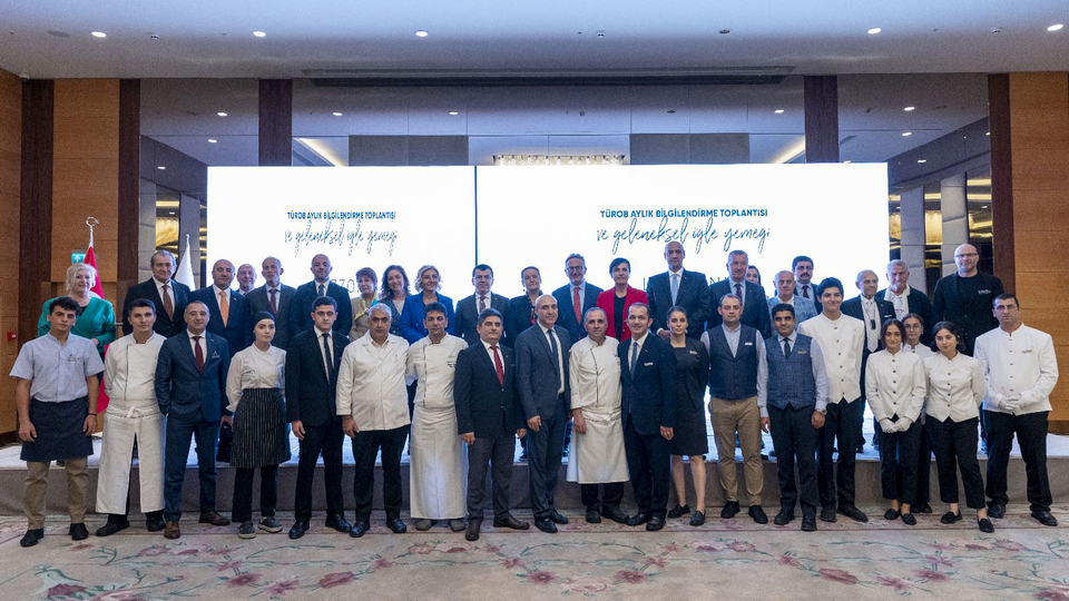 'Konaklama Vergisi 2024 yılına ertelenmeli'