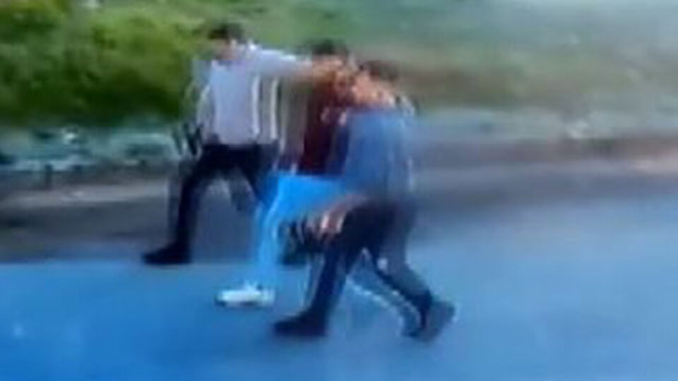 Dikkat! Akılalmaz yöntem! Sevgili vaadiyle gasp!