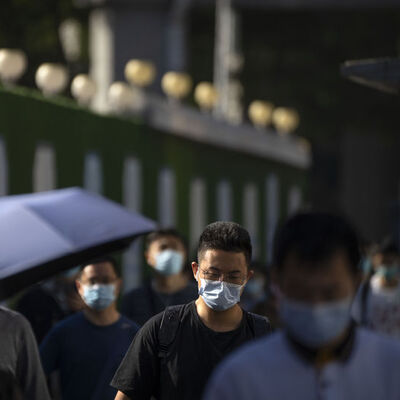 Çin yeniden alarmda: Çok sayıda şehirde tedbirler geri döndü!