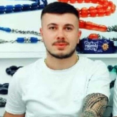 Otomobilini park etti! Kanlı infaz!