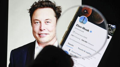 Elon Musk, Twitter'ı resmen satın aldı