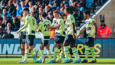 Manchester City tek golle galip