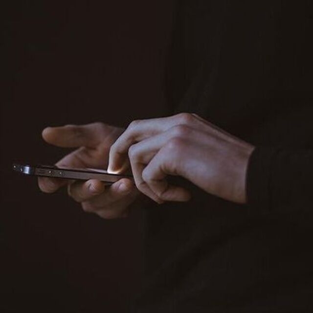 Telefon bağımlılığının korkunç etkisine dikkat!