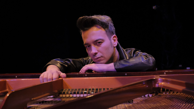 Dengin Ceyhan'dan 10 Kasım'a özel konser
