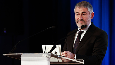 Nebati: Kamu bankaları Togg alımı için destek verecek