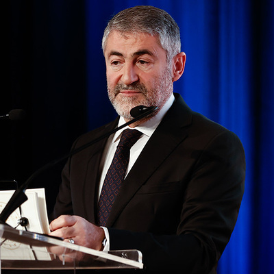 Nebati: Kamu bankaları Togg alımı için destek verecek