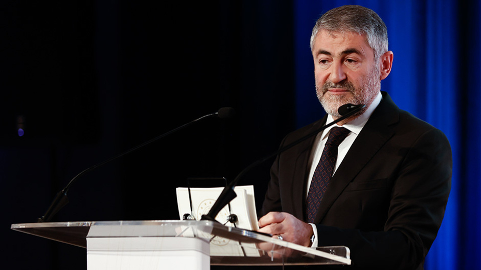 Nebati: Kamu bankaları Togg alımı için destek verecek