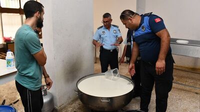 Mide bulandıran görüntüler! İmalathane mühürlendi