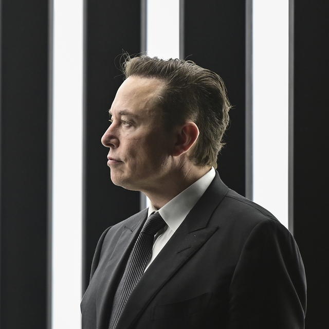 Musk, mavi tik ücretini açıkladı!
