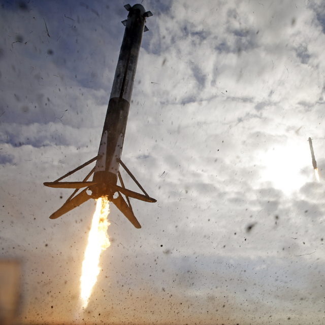 Falcon Heavy roketi 2019'dan bu yana ilk kez uzaya fırlatıldı