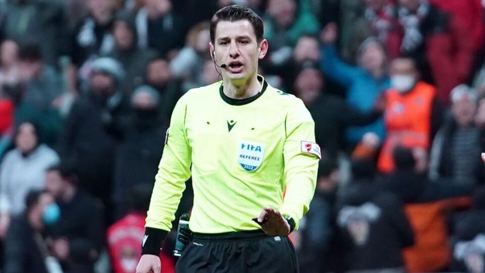 Hakem Halil Umut Melerin derbi karnesi