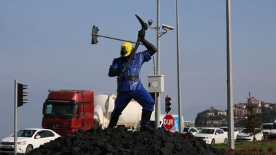 Kozlu'da boyanan madenci heykeline ilişkin açıklama