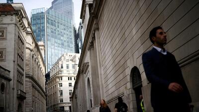 İngiltere Merkez Bankası'ndan son 33 yılın en büyük faiz artırımı